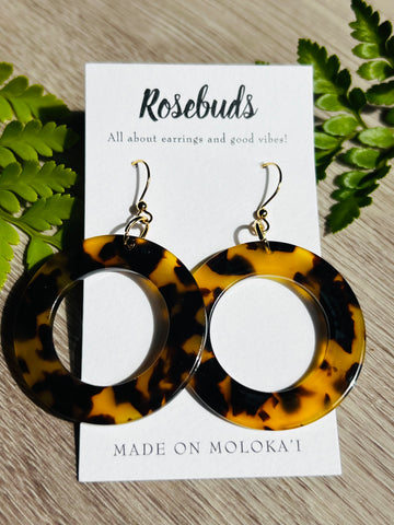 Faux Tortoise Shell & Resin