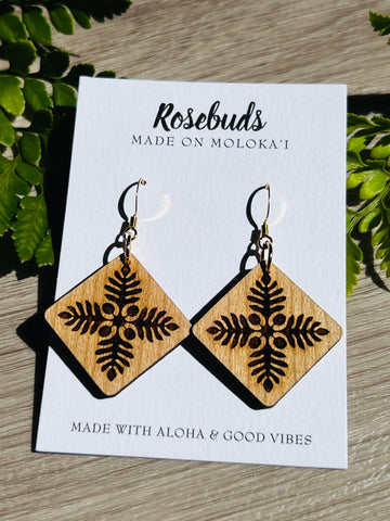 Ulu Quilt Wood Earrings